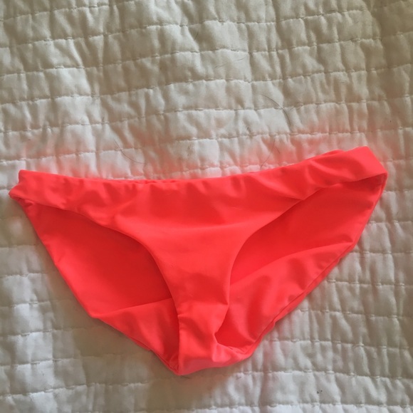 mikoh bottoms - Picture 2 of 2